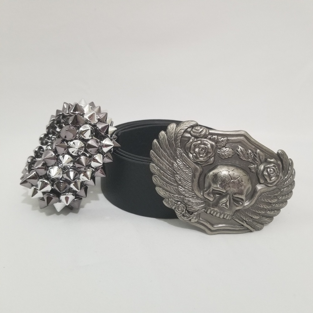 Genuine leather belt with metal buckle